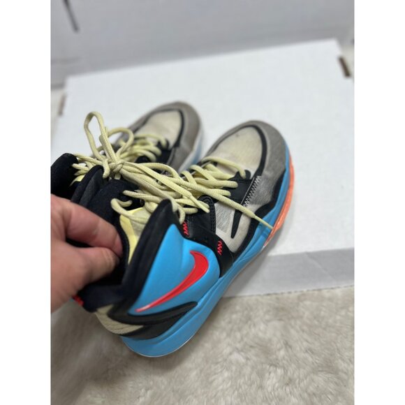 Nike Kyrie Infinity SE GS Baltic blue sneaker kids size 5 Y - Picture 3 of 10